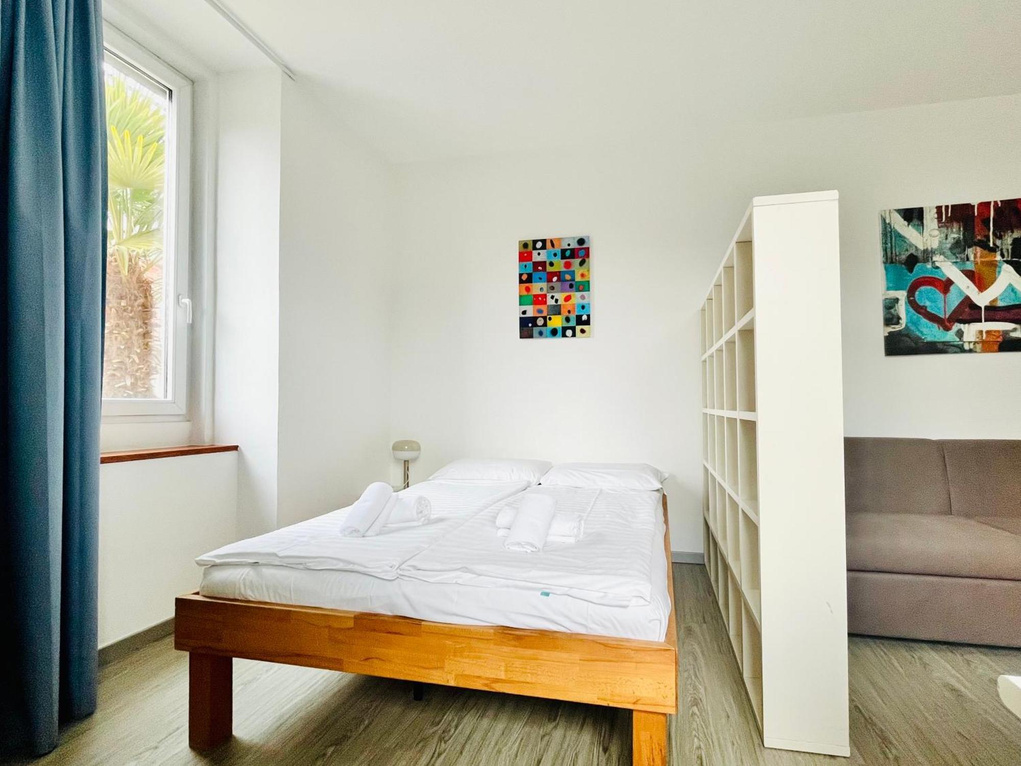 Guesthouse University By Lr - Self Check In Lugano Ngoại thất bức ảnh