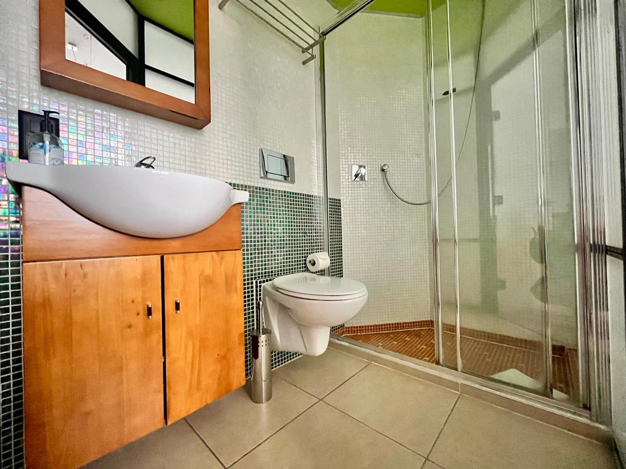 Guesthouse University By Lr - Self Check In Lugano Ngoại thất bức ảnh